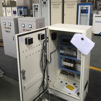 Nivel de protección del gabinete de control de la bomba de agua.